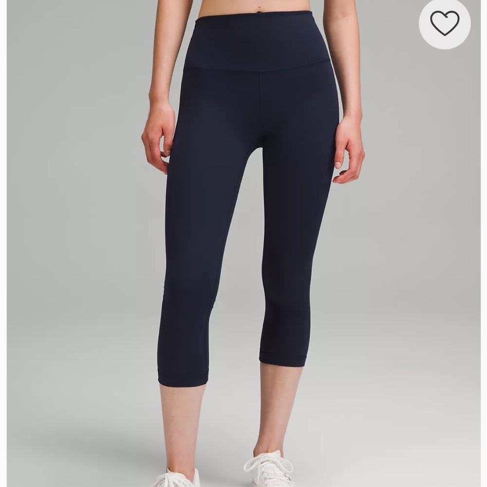 NWT Lululemon Wunder Under Crop Highrise Legging